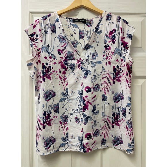 Ivanka Trump Tops - Ivanka Trump Floral Blouse Medium Sleeveless V-Neck Lightweight Top